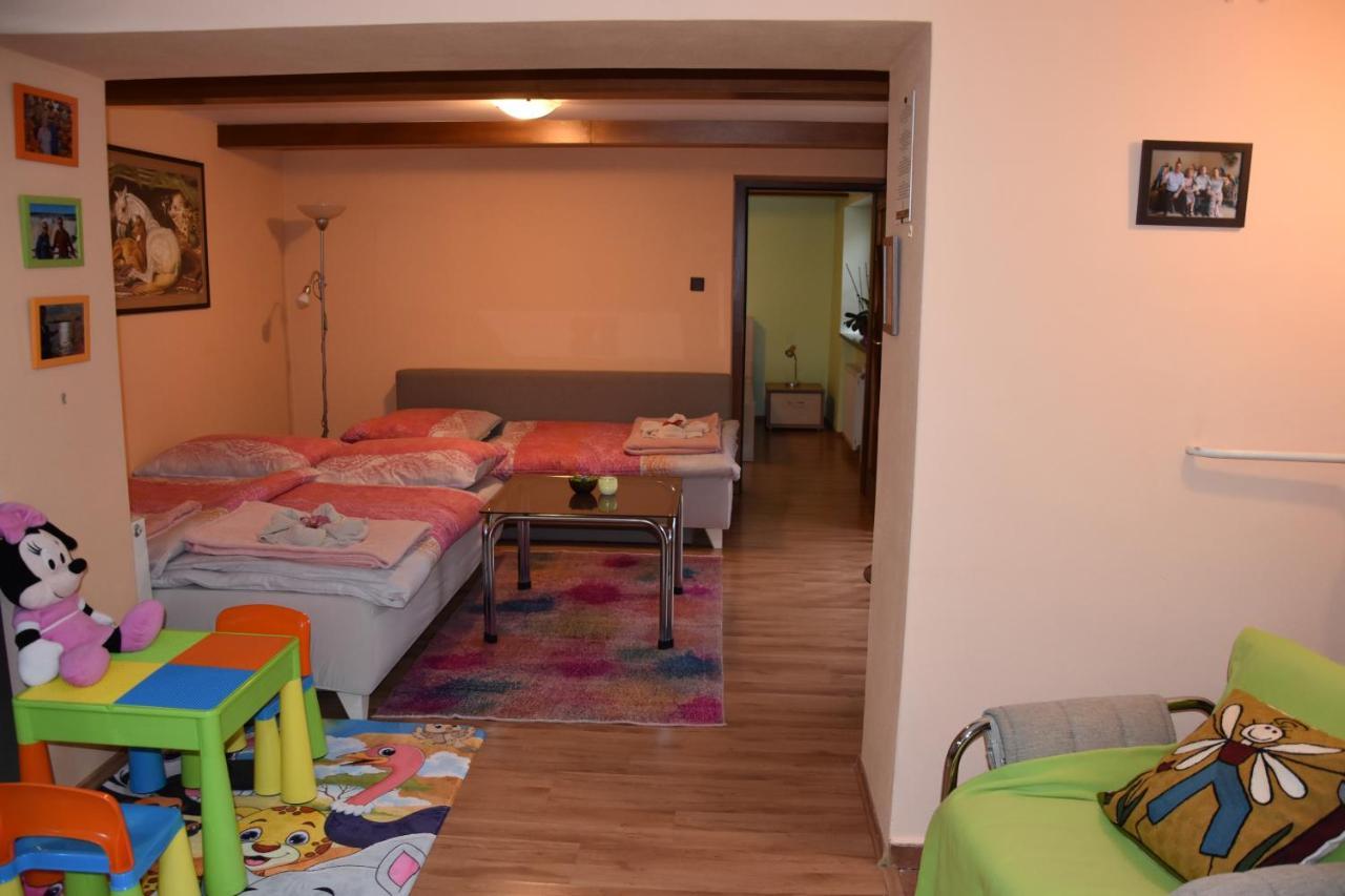 Dafinka Daire Banská Bystrica Dış mekan fotoğraf